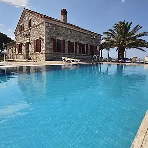 https://lavantali-konak-otel-restoran.aegeanhotels.net