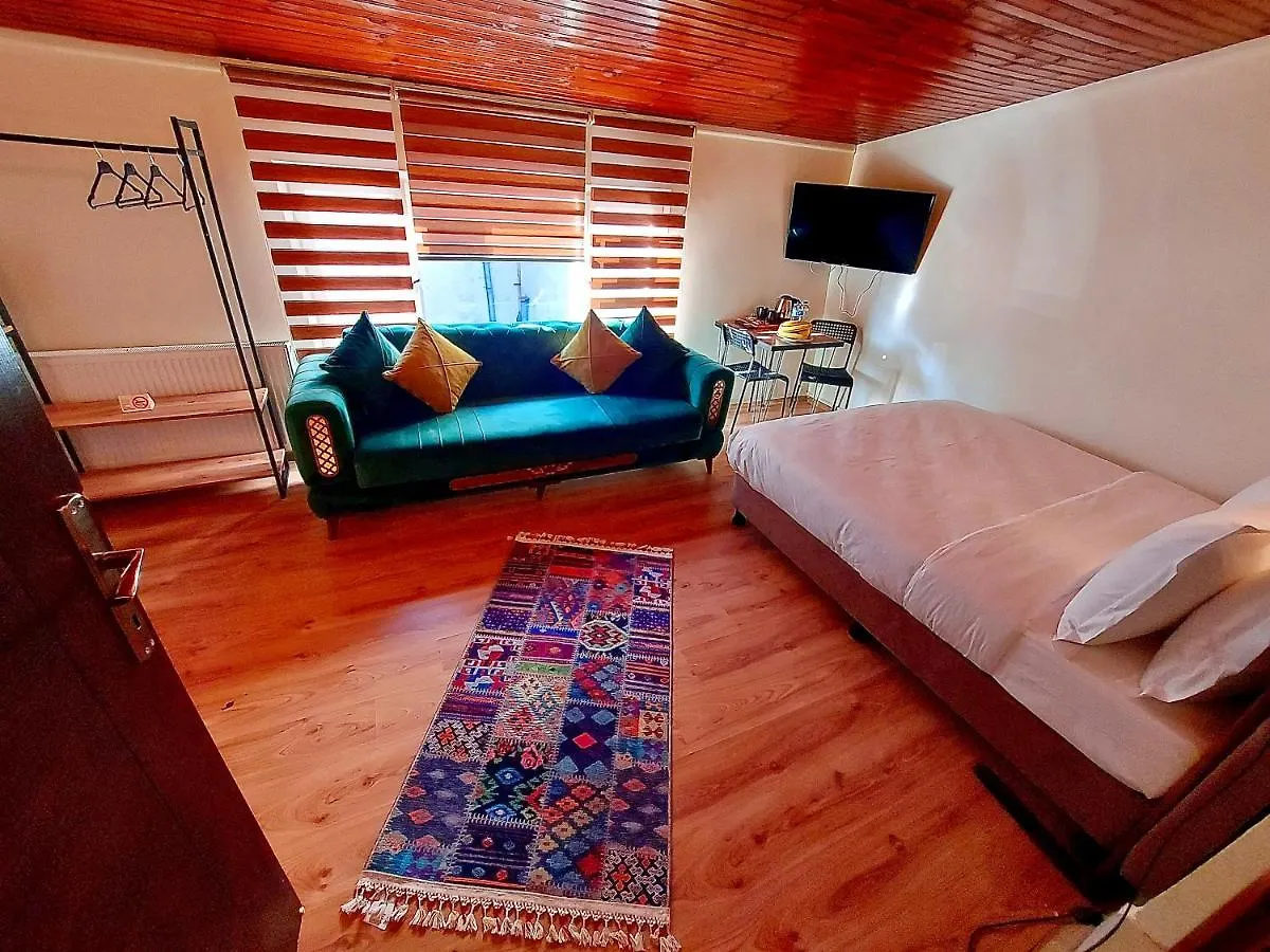 איסטמבול Mates Port Hotel