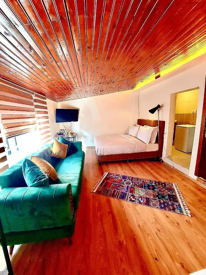 Mates Port Hotel Istanbul